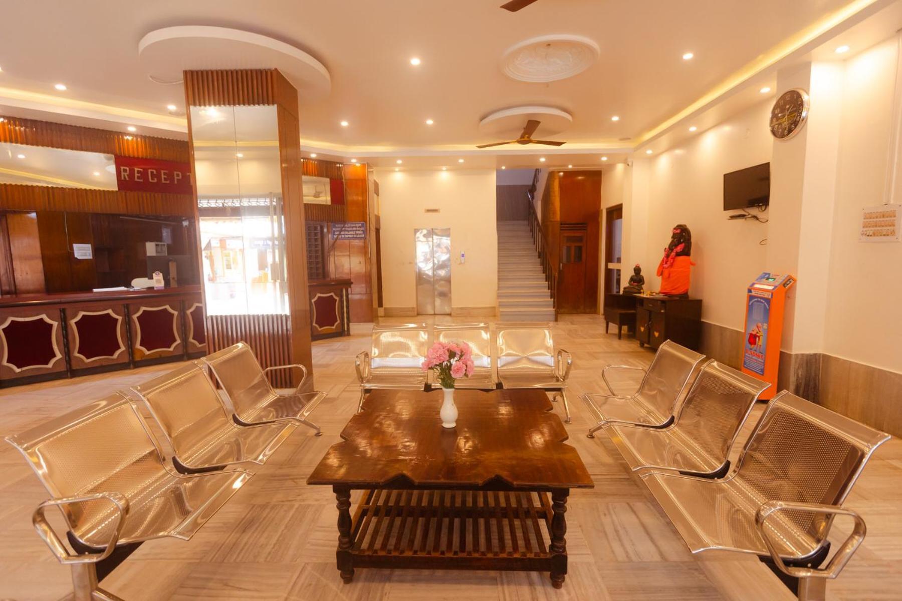 Sri Ramakrishna Hotel バンガロール エクステリア 写真